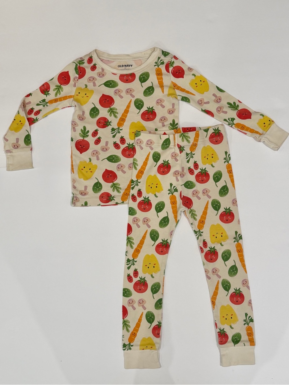 Old Navy Toddler Vegetable Print Long Sleeve Pajama Set, 4T
